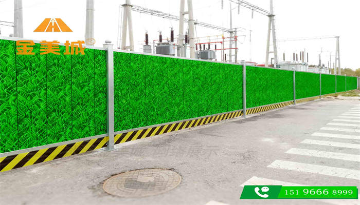 广元利州区山地项目2.5米高施工围挡地基不平区域处理建议